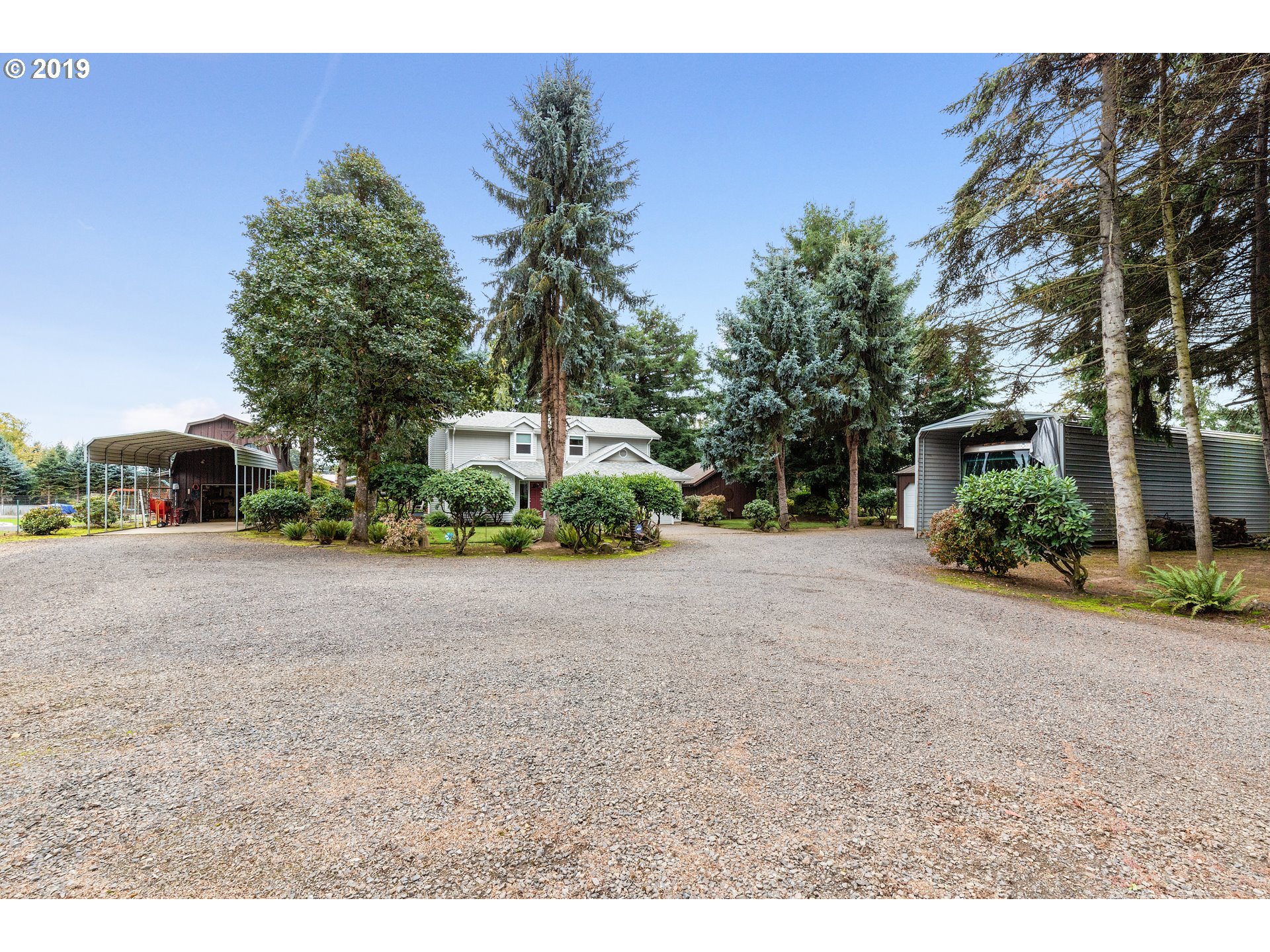10738 Portland Road Northeast Salem, OR 97305 - Photo 11 of 32 Gallery Image 11