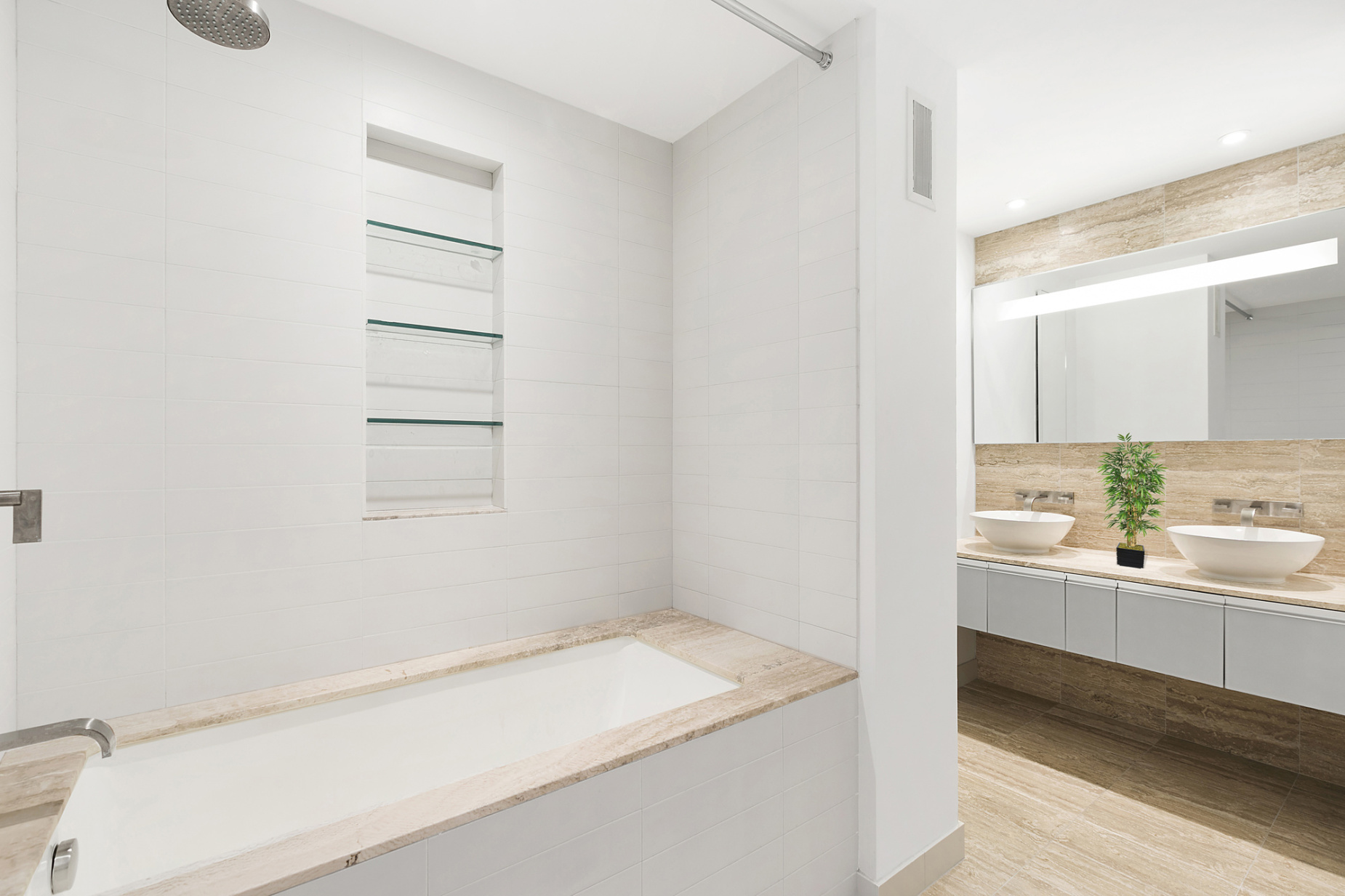 322 West 57th Street, Unit 45B Manhattan, NY 10019 - Photo 10 of 24