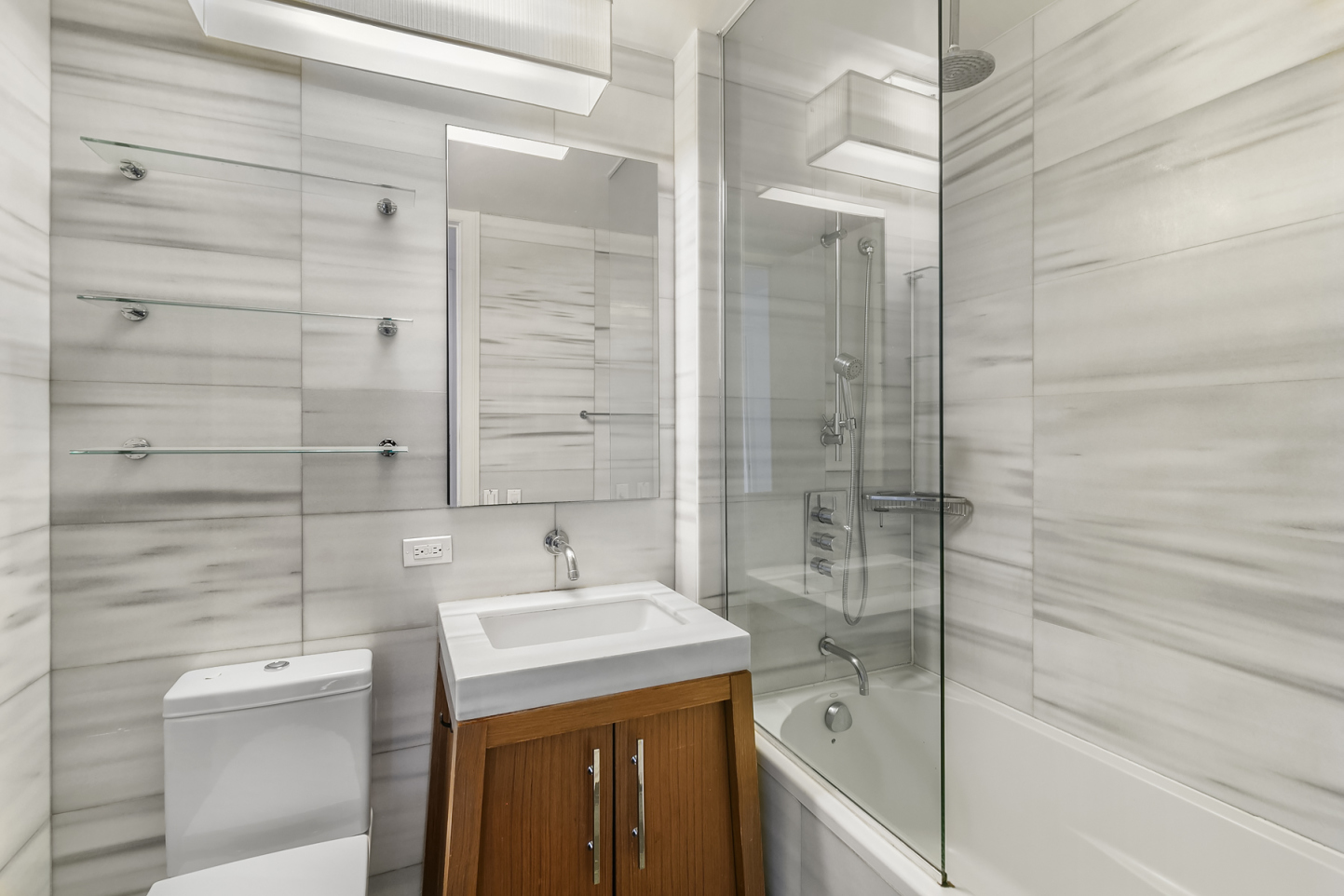 88 Greenwich Street, Unit 1309 Manhattan, NY 10006 - Photo 2 of 12