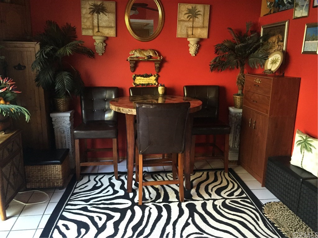 2448 Sonrisa Way Oceanside, CA 92056 - Photo 4 of 16