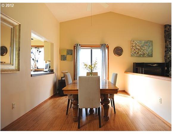 4737 Southwest Pendleton Street Portland, OR 97221 - Photo 12 of 16 Gallery Image 12
