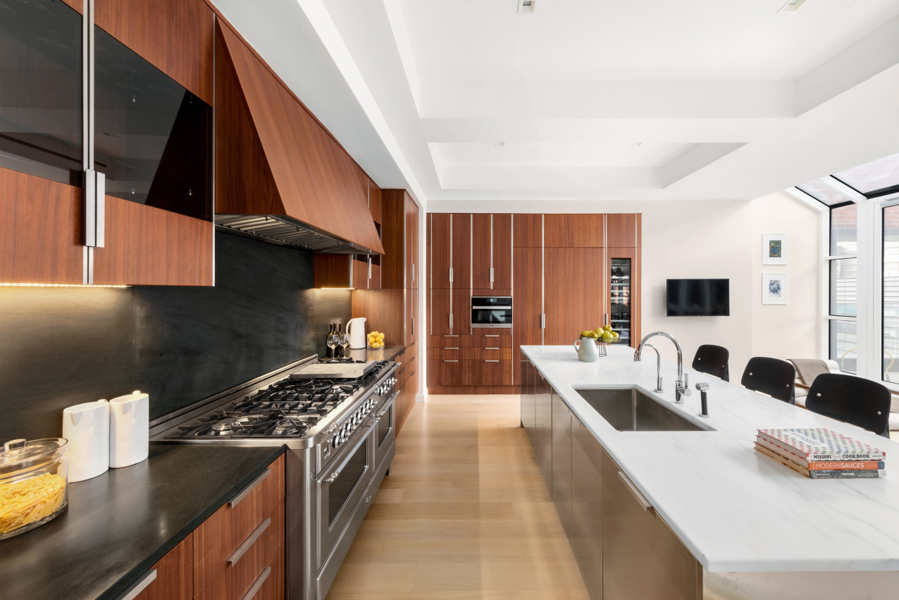 12 East 13th Street, Unit 8 Manhattan, NY 10003 - Photo 6 of 19