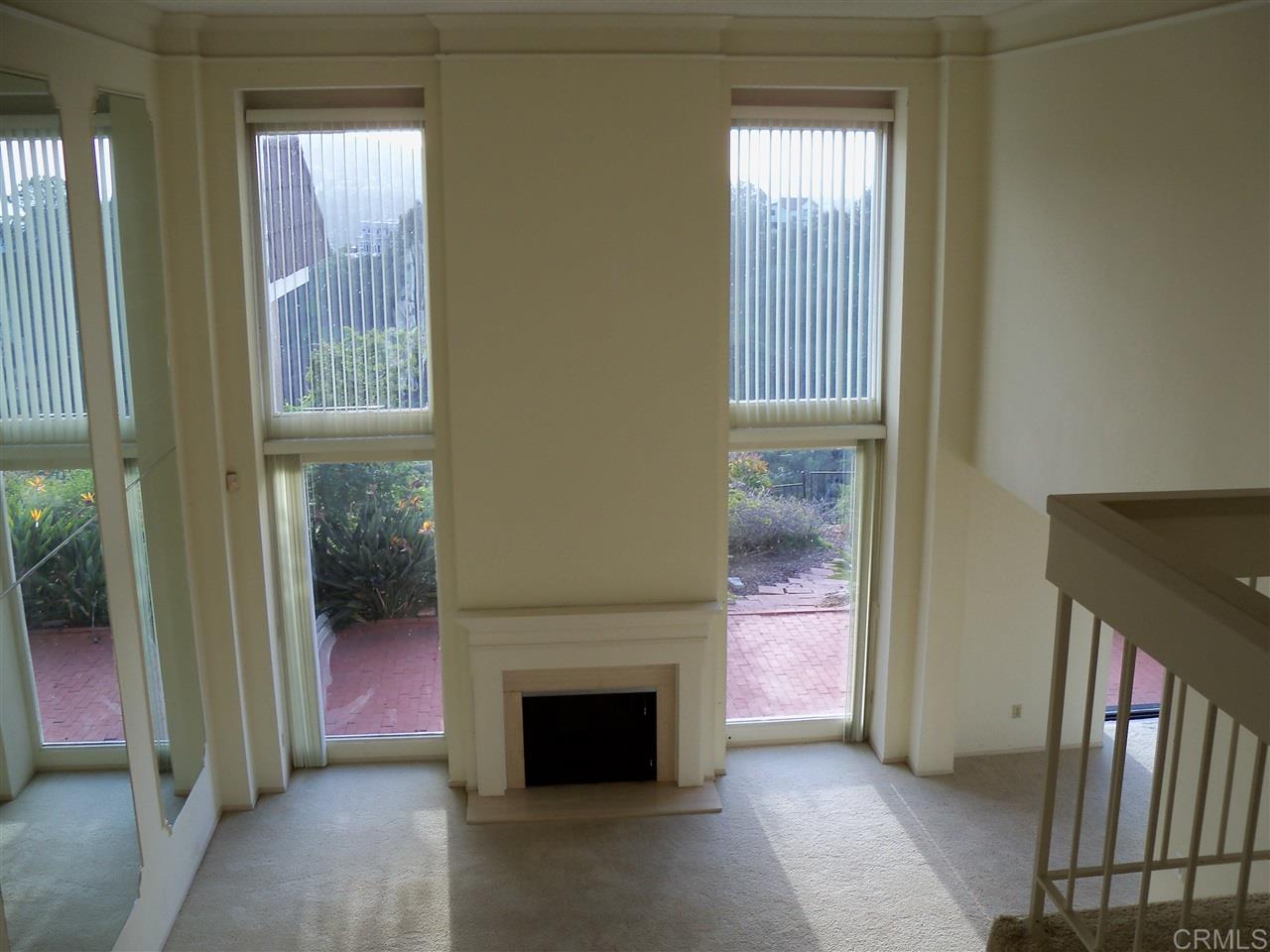 8246 Caminito Maritimo La Jolla, CA 92037 - Photo 6 of 24