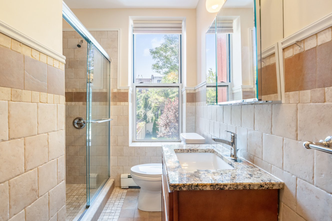 910 St Johns Place Brooklyn, NY 11216 - Photo 7 of 16