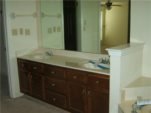 7786 Buck Ridge Cove Memphis, TN 38016 - Photo 12 of 15 Gallery Image 12
