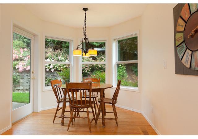 2441 Northwest Mill Pond Road Portland, OR 97229 - Photo 2 of 16 Gallery Image 2