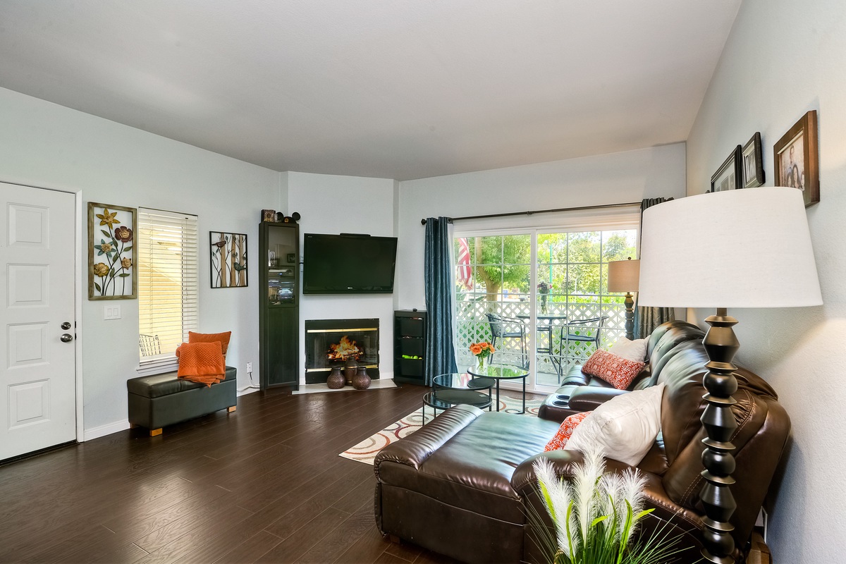 13742 Midland Road Poway, CA 92064 - Photo 7 of 25 Gallery Image 7