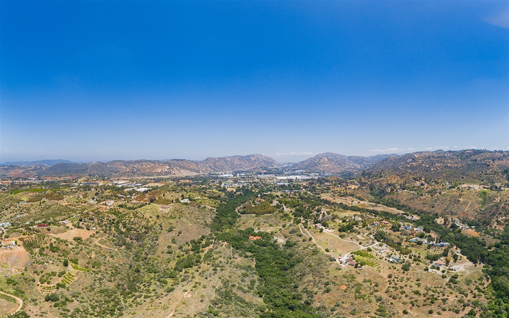 Camino Rainbow Fallbrook Ca Fallbrook, CA 92028 - Photo 25 of 25