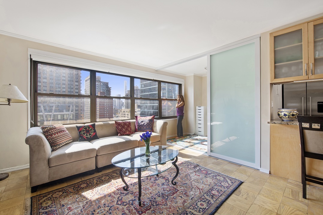160 West End Avenue, Unit 24T Manhattan, NY 10023 - Photo 1 of 6