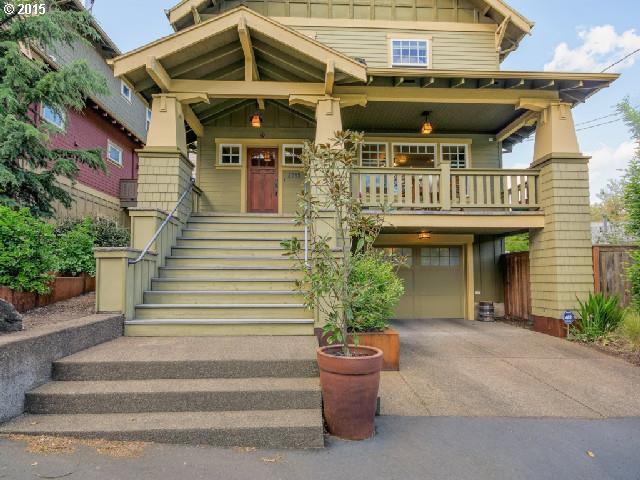 2935 Southwest Custer Street Portland, OR 97219 - Photo 16 of 16 Gallery Image 16