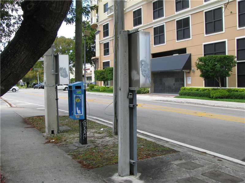 3590 Coral Way, Unit 908 Miami, FL 33145 - Photo 24 of 25