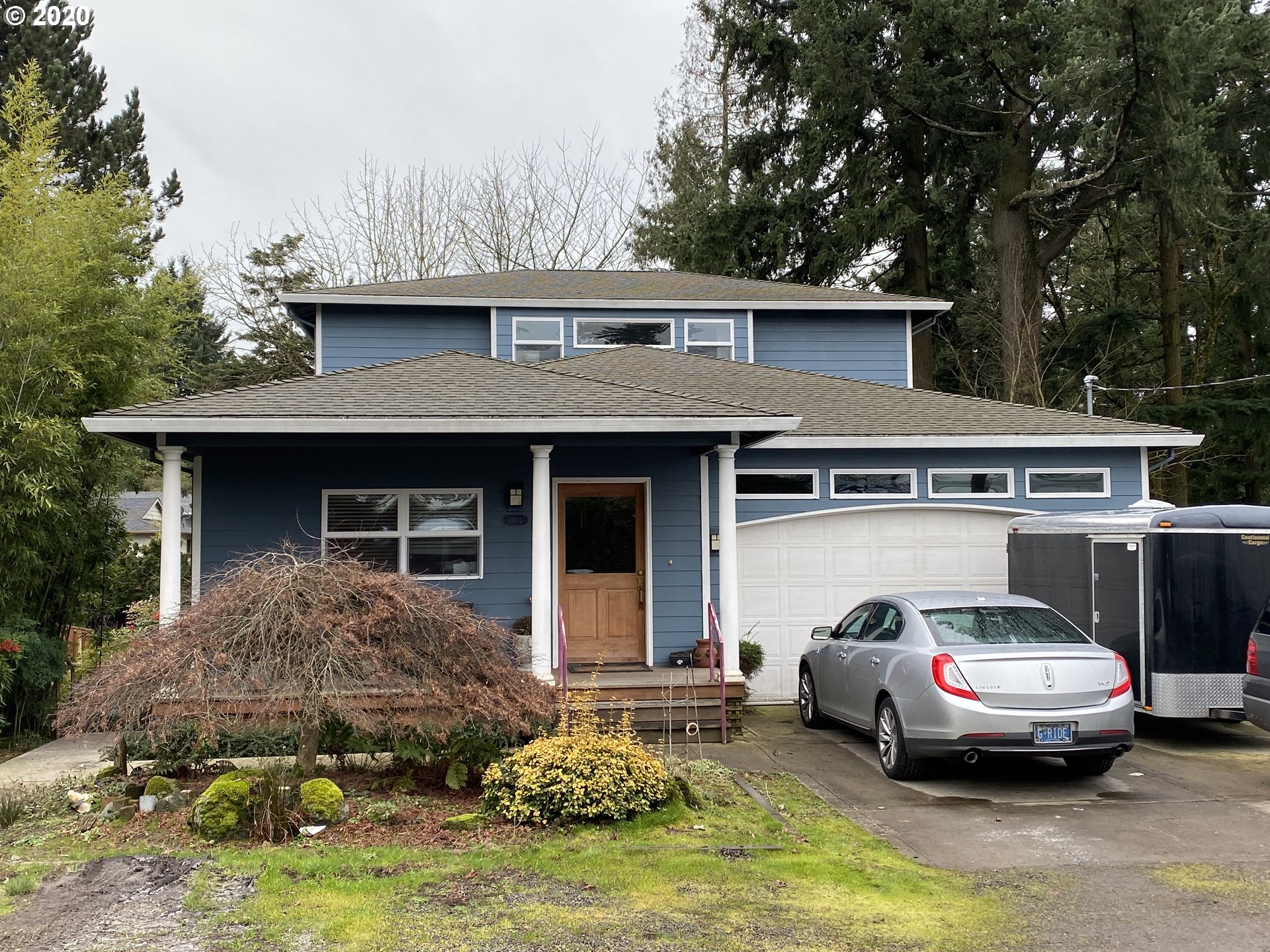 4914 Southwest Dickinson Street Portland, OR 97219 - Photo 1 of 26