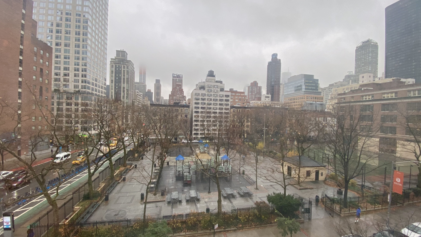 359 East 68th Street, Unit 5A Manhattan, NY 10065 - Photo 2 of 15