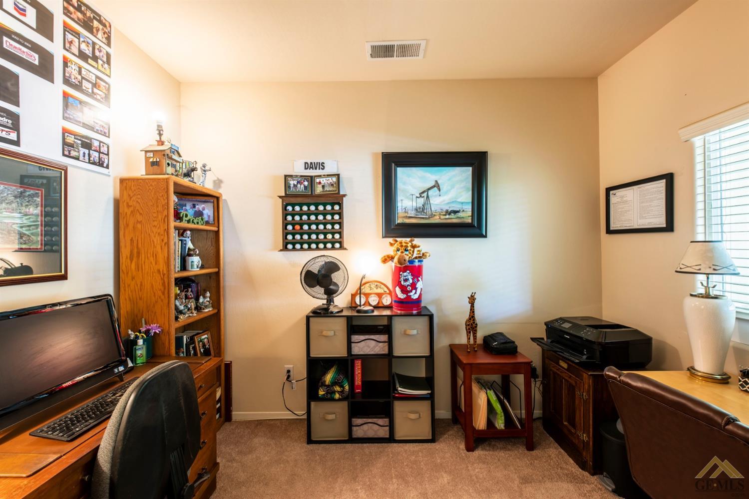 11410 Reagan Road Bakersfield, CA 93312 - Photo 17 of 40 Gallery Image 17
