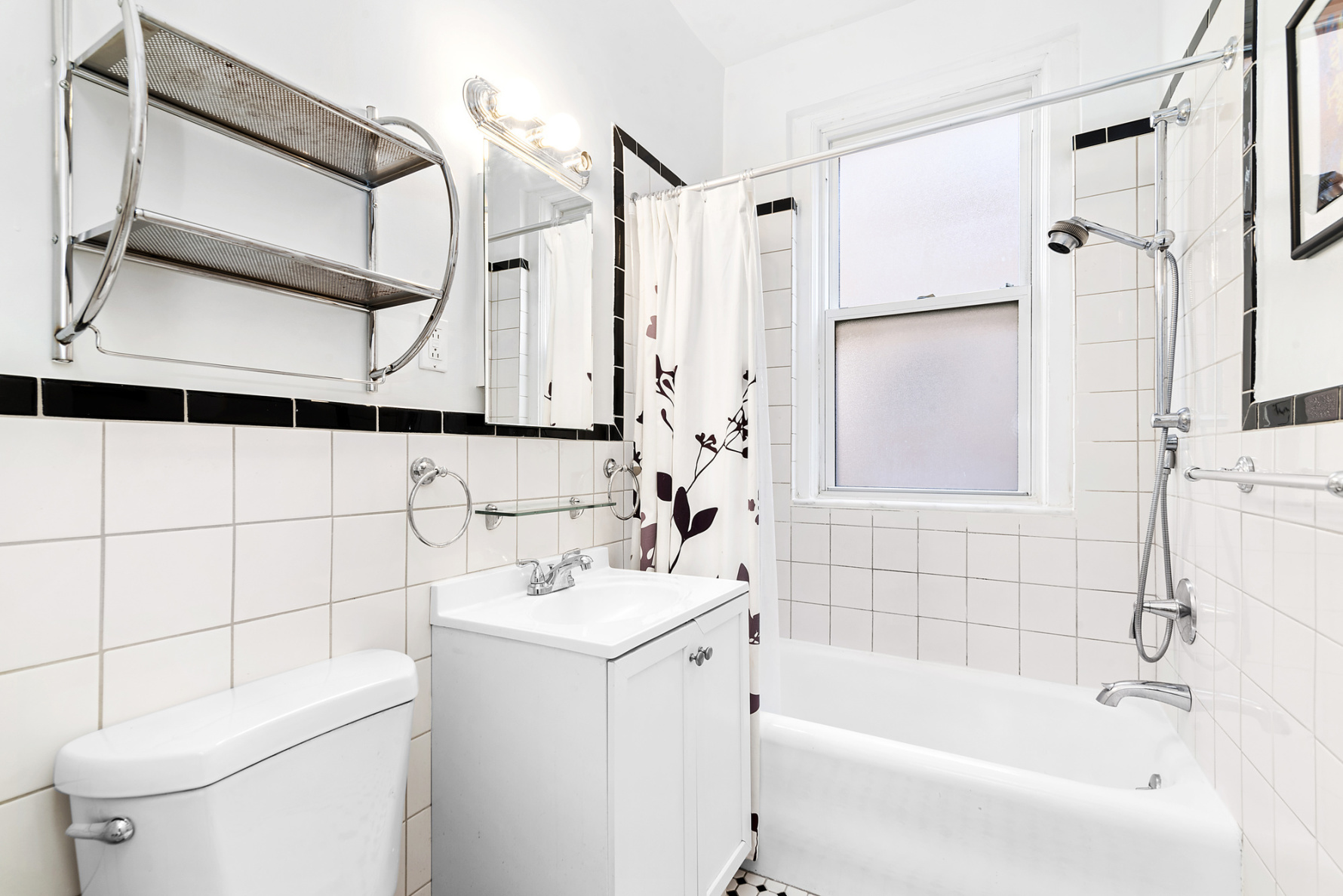 355 Riverside Drive, Unit 4E Manhattan, NY 10025 - Photo 6 of 8