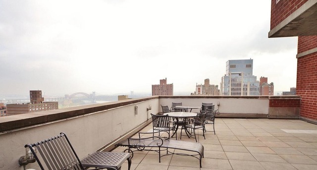 Chartwell House 1760 2nd Ave, Manhattan, NY 10128 - Photo 4 of 4