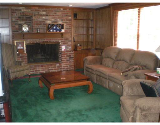 2301 Cramden Road Upper St. Clair, PA 15241 - Photo 8 of 18 Gallery Image 8