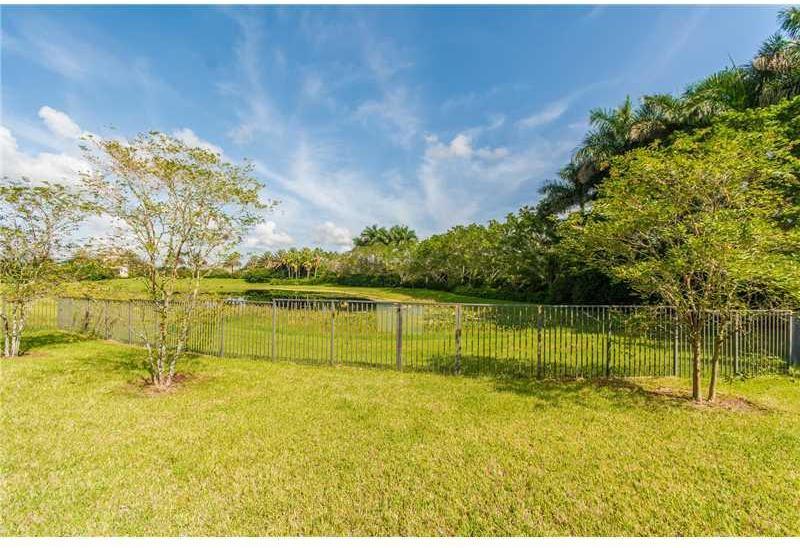 3062 Lake Ridge Lane Weston, FL 33332 - Photo 29 of 29 Gallery Image 29