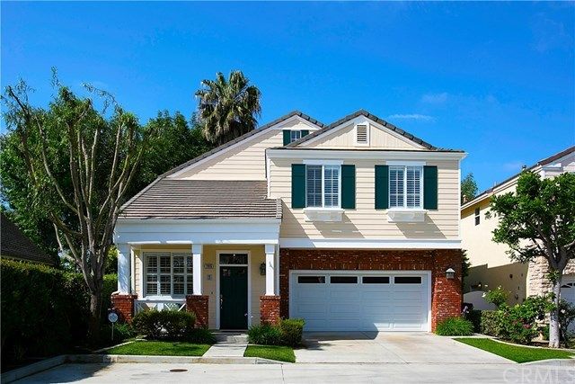 $990,000 | 285 Mesa Drive, Costa Mesa, CA 92627
