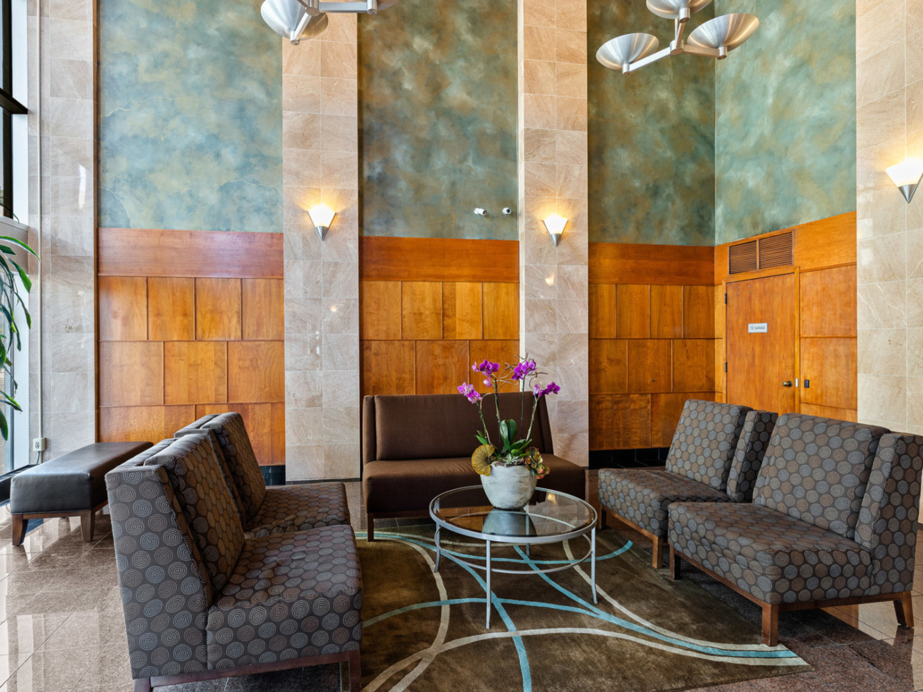 1122 N Clark St, Chicago, IL 60610 - Photo 3 of 8