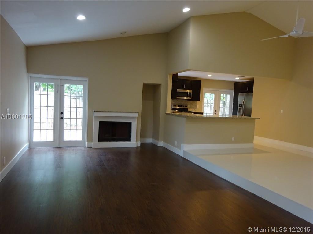 7720 Kenway Place East Boca Raton, FL 33433 - Photo 10 of 35 Gallery Image 10