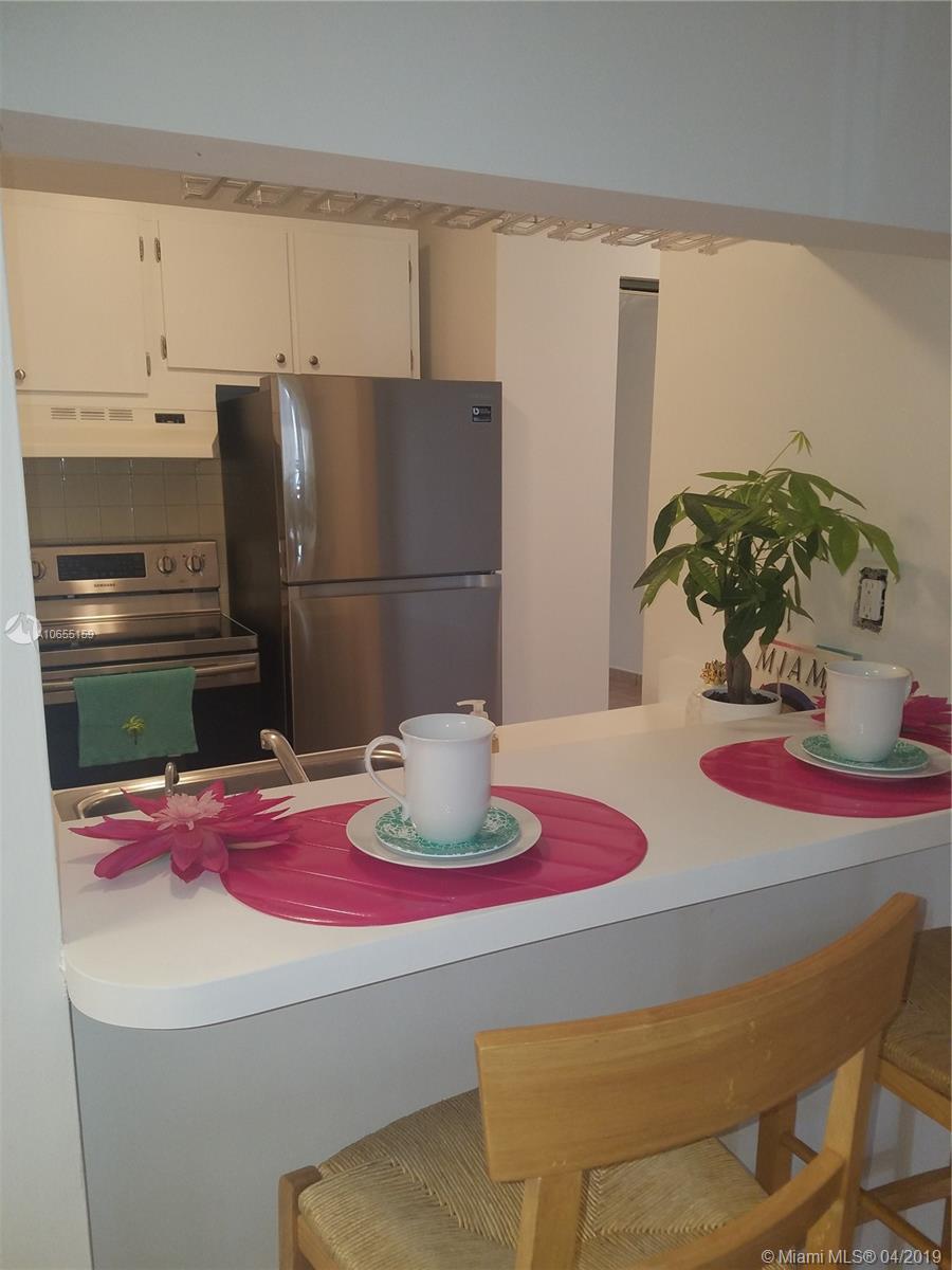 15609 Southwest 73rd Cir Terrace, Unit 89 Miami, FL 33193 - Photo 8 of 20