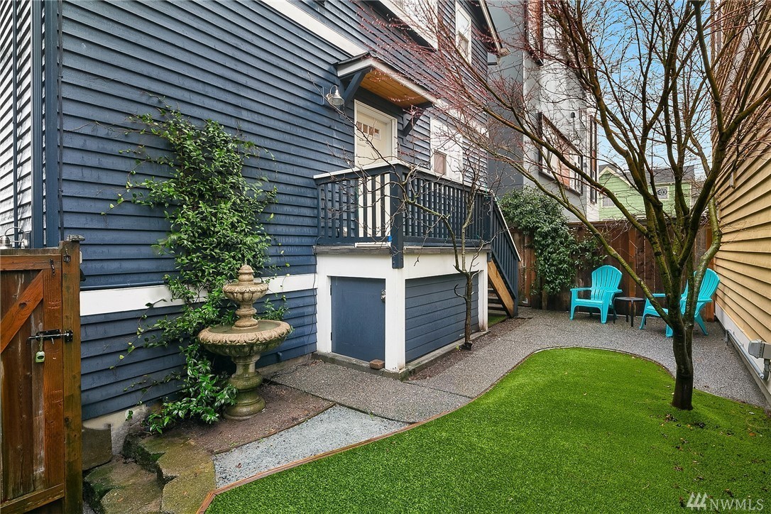 166 17th Avenue, Unit A Seattle, WA 98122 - Photo 15 of 15