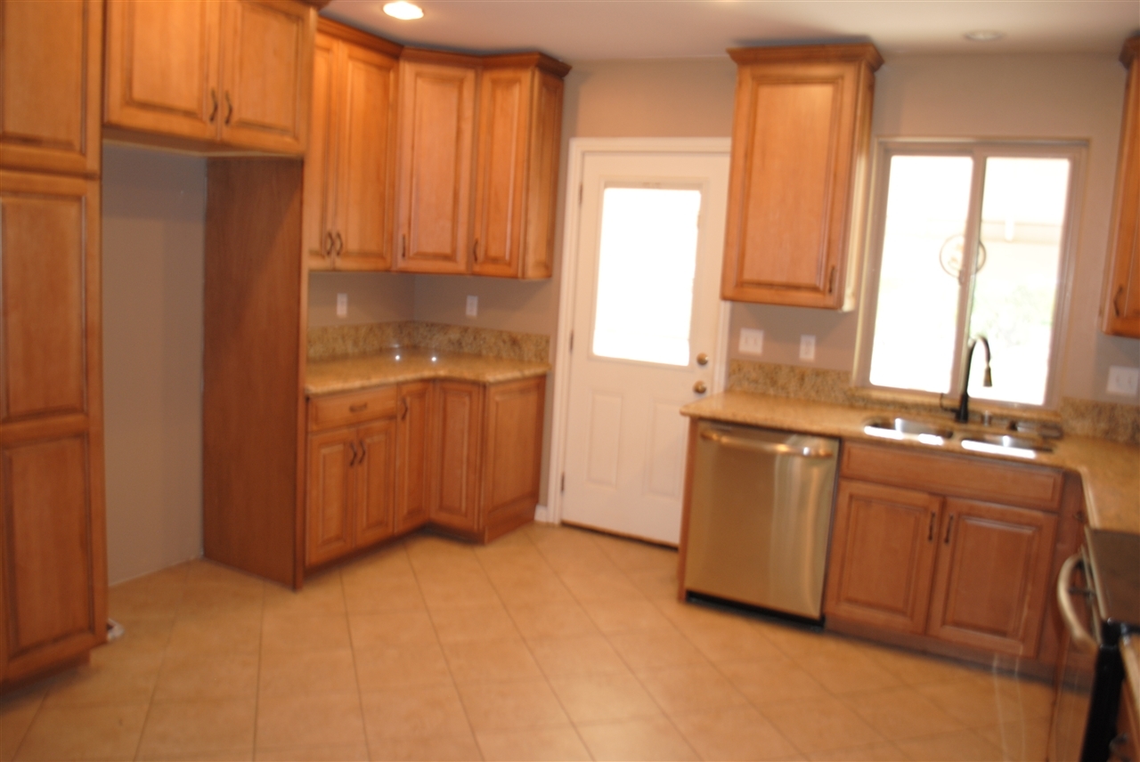 5775 Dehesa Road El Cajon, CA 92019 - Photo 8 of 25 Gallery Image 8