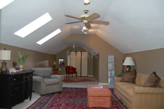 4100 Chickasaw Road Memphis, TN 38117 - Photo 9 of 10 Gallery Image 9