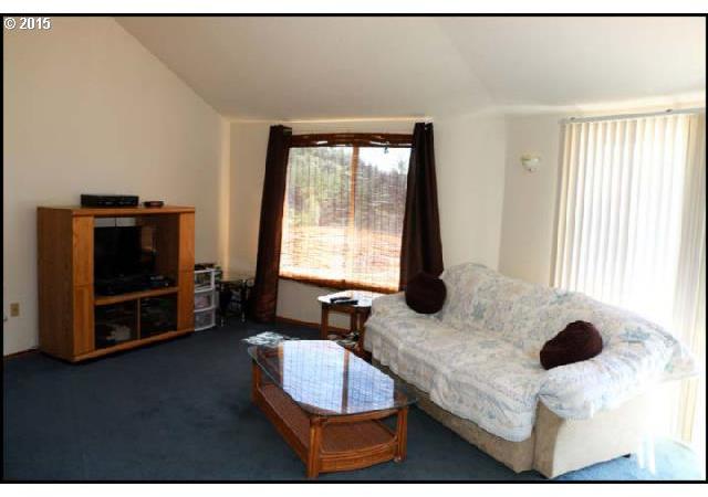 229 Falcon Road Kalama, WA 98625 - Photo 13 of 16 Gallery Image 13