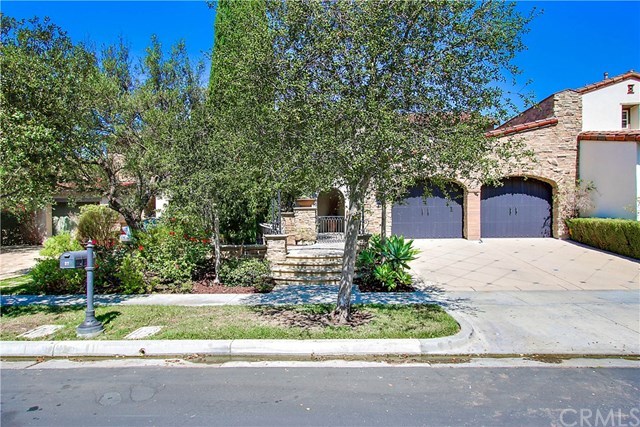 29 Summer House Irvine, CA 92603 - Photo 3 of 38