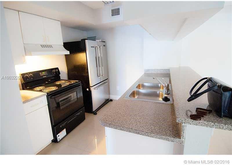 470 South Park Road, Unit 7207 Hollywood, FL 33021 - Photo 4 of 11