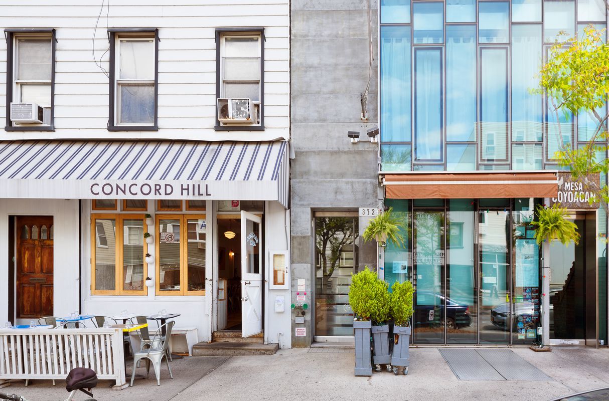 484 Humboldt Street, Unit 305 Brooklyn, NY 11211 - Photo 8 of 10