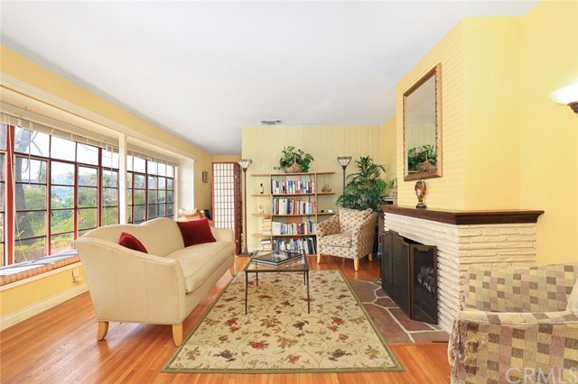 356 Cherry Drive Pasadena, CA 91105 - Photo 9 of 30