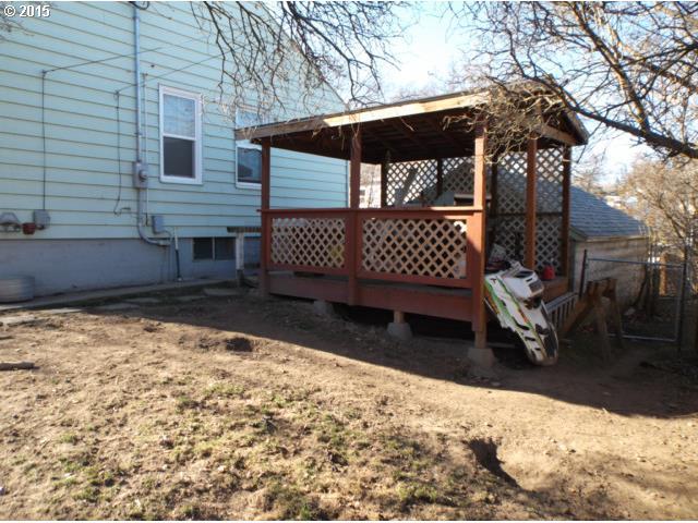 1229 Southwest Goodwin Place Pendleton, OR 97801 - Photo 12 of 16