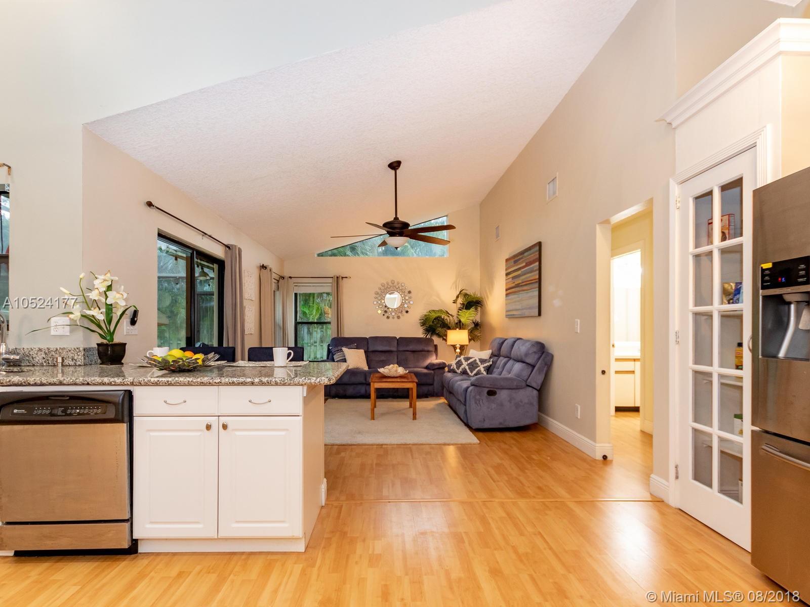 3044 Perriwinkle Circle Davie, FL 33328 - Photo 29 of 60