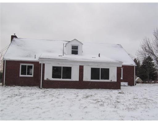 1170 Hunter Road Penn Hills, PA 15147 - Photo 3 of 15 Gallery Image 3