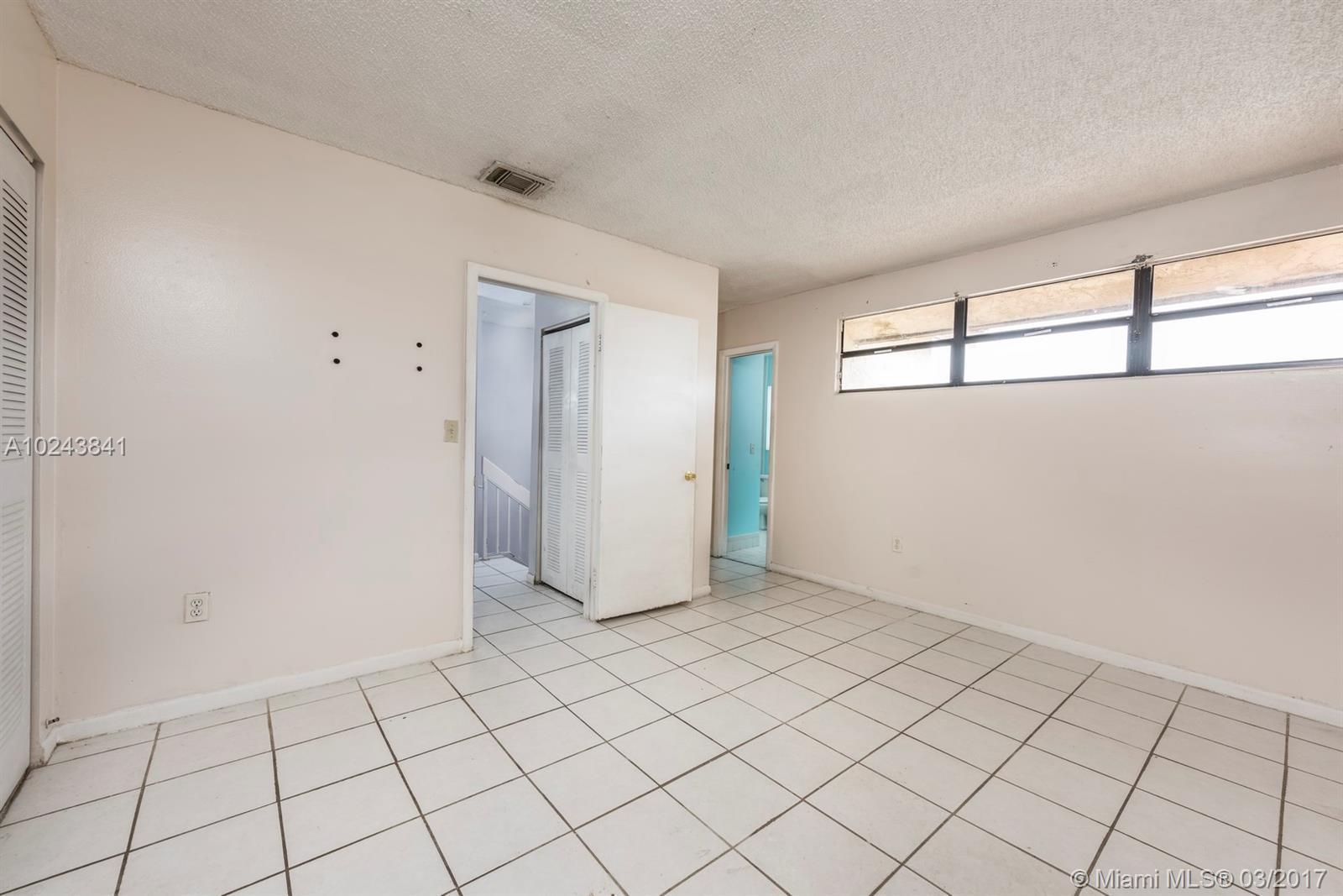 13404 Southwest 14th Terrace, Unit 13404 Miami, FL 33184 - Photo 11 of 19