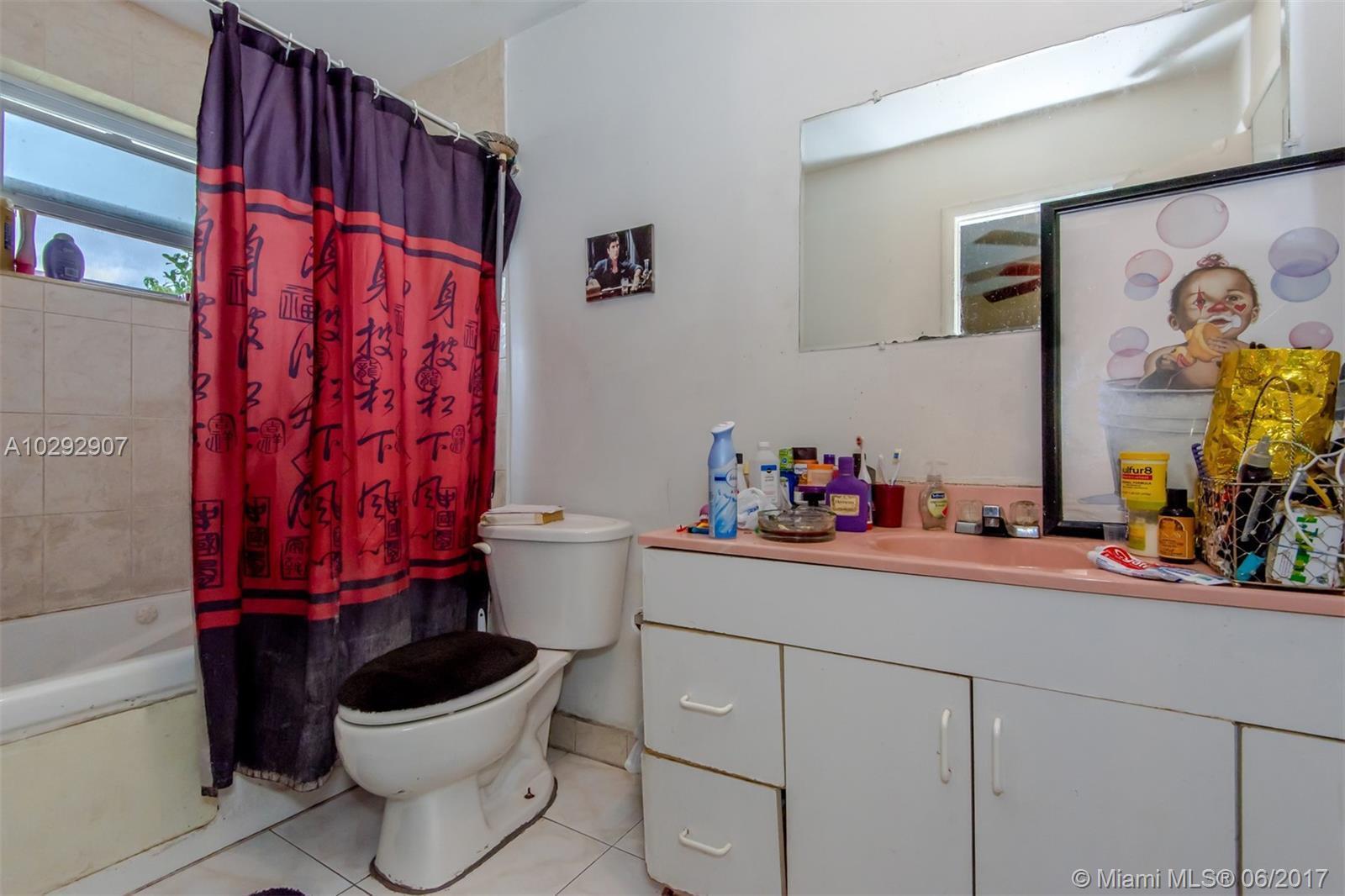 1613 Southwest 5th Street Homestead, FL 33030 - Photo 9 of 12 Gallery Image 9