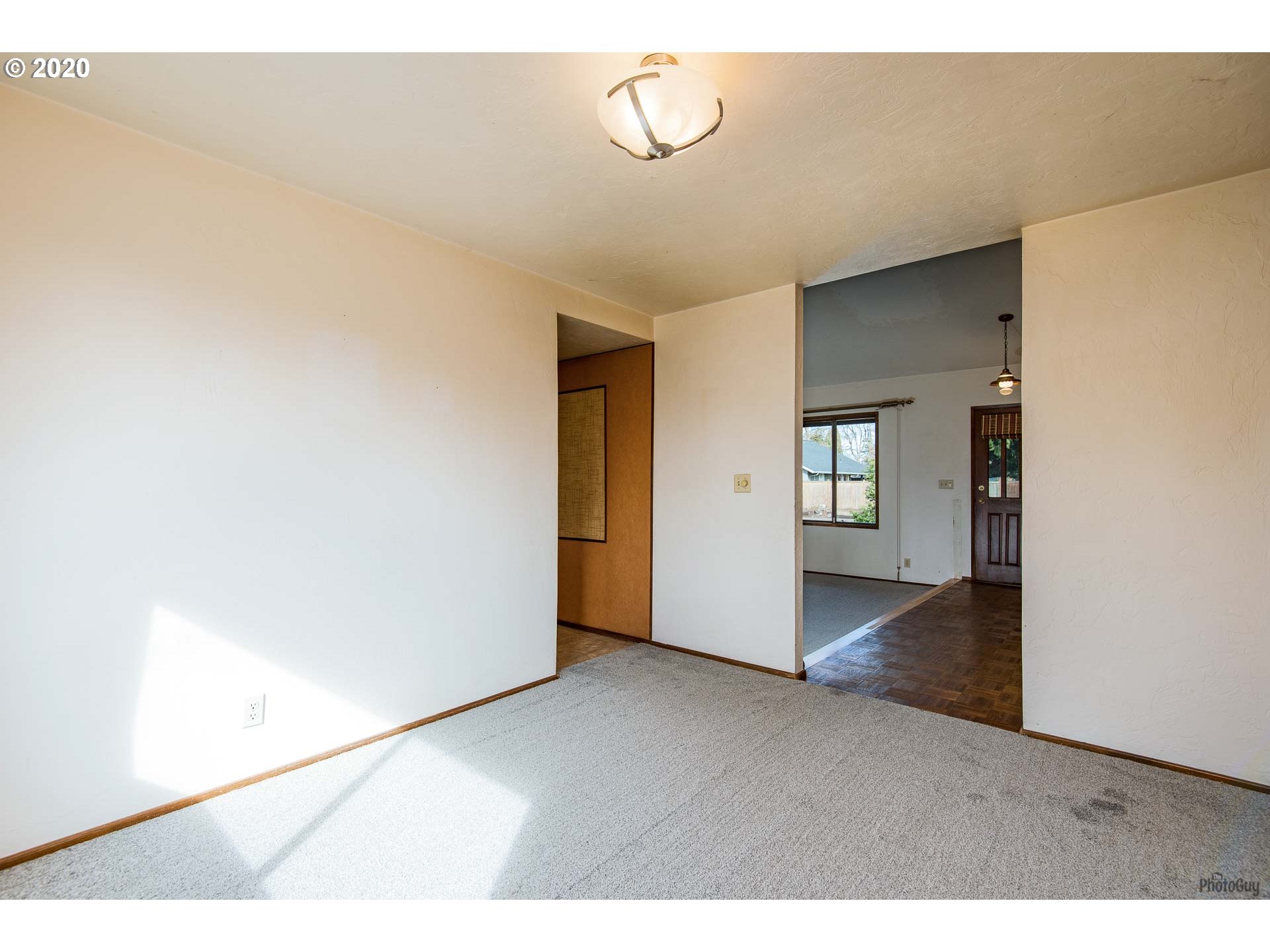 1655 Diamond Street Springfield, OR 97477 - Photo 8 of 26