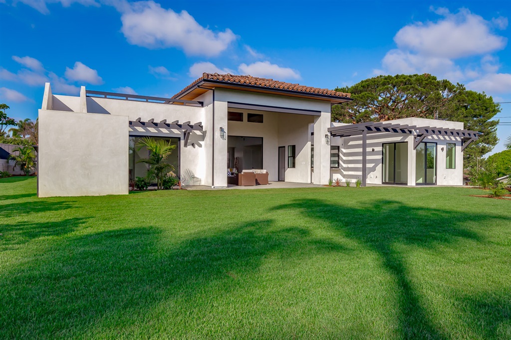 1114 Crest Drive Encinitas, CA 92024 - Photo 18 of 18