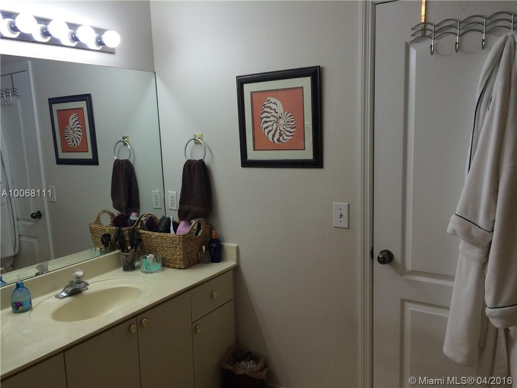 15105 Southwest 31st Terrace Miami, FL 33185 - Photo 14 of 16