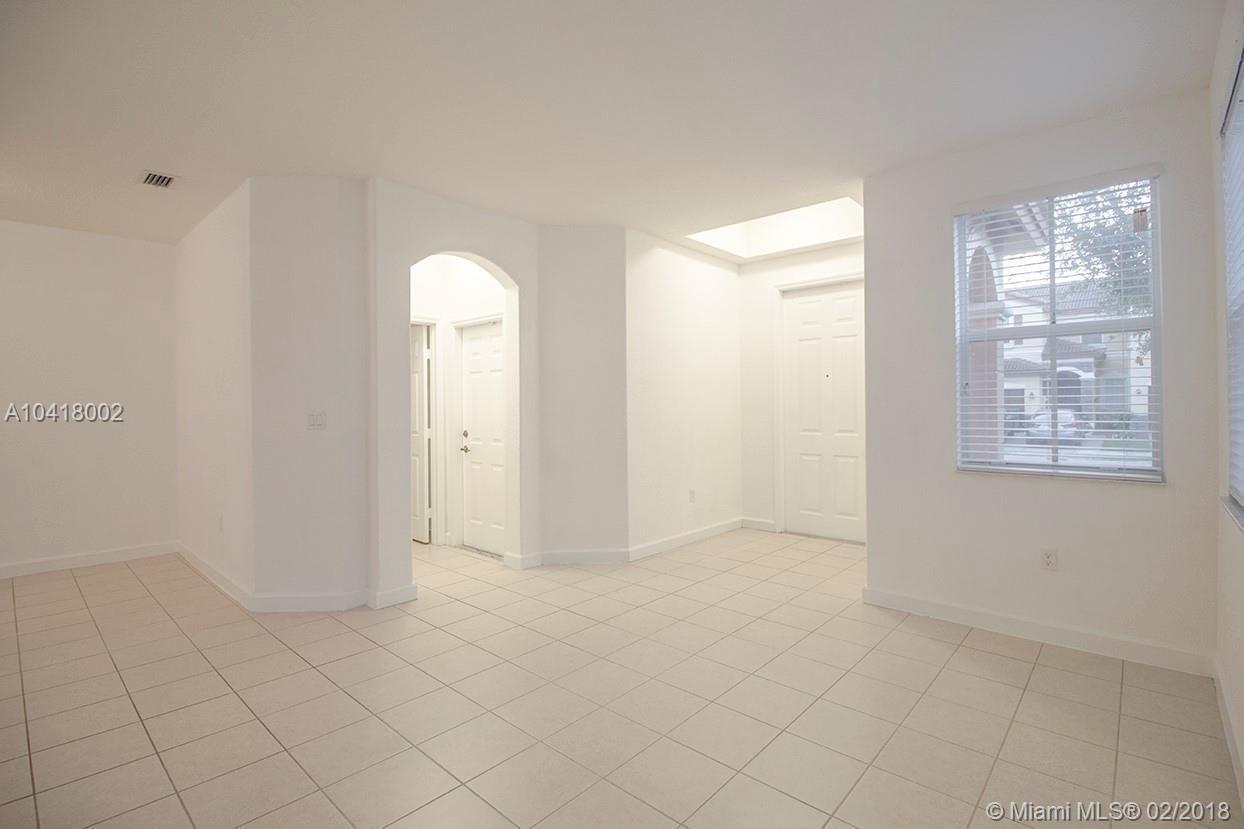 8635 Northwest 112th Path Doral, FL 33178 - Photo 11 of 29