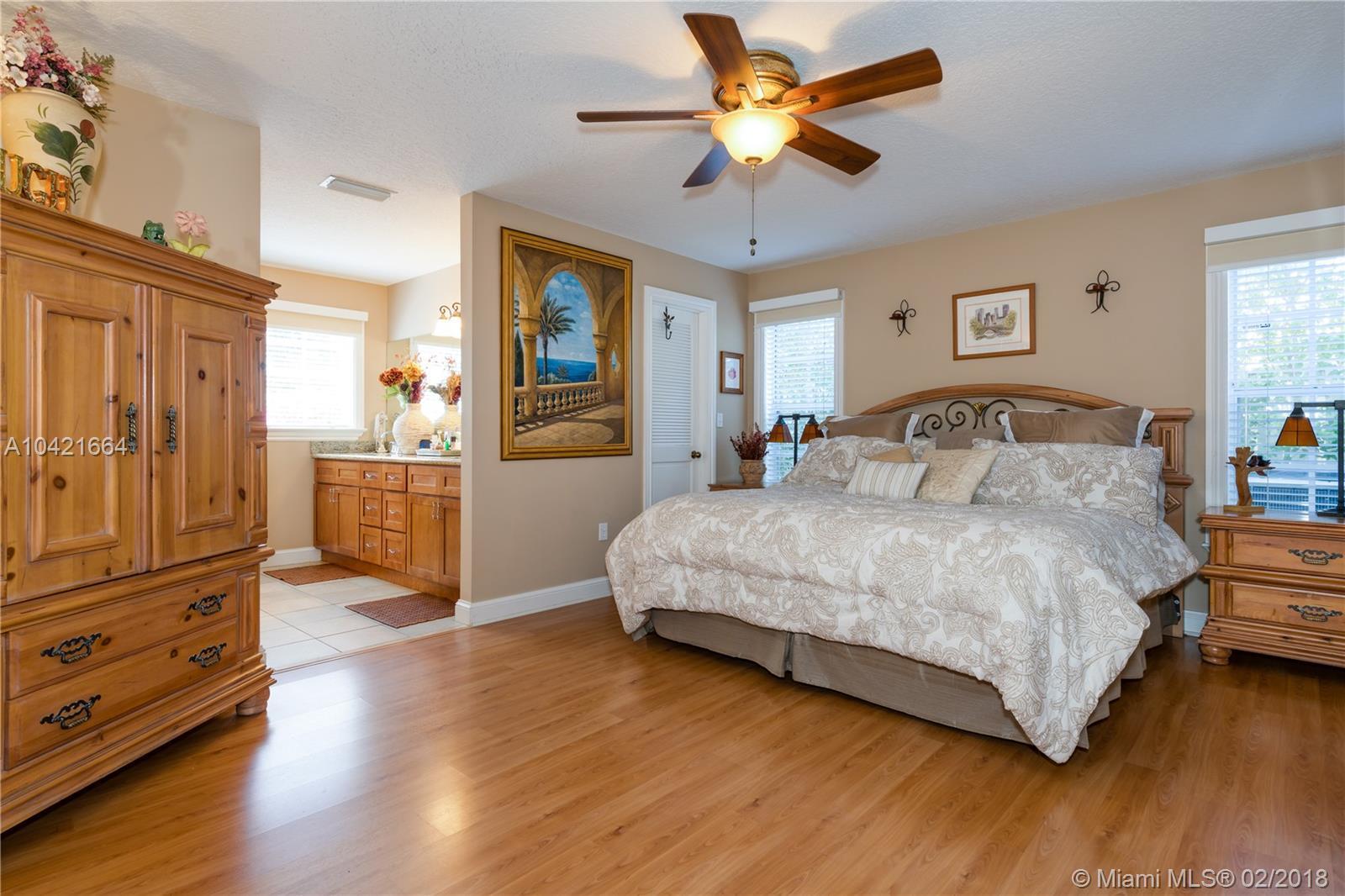 Country Walk Miami, FL 33186 - Photo 15 of 29