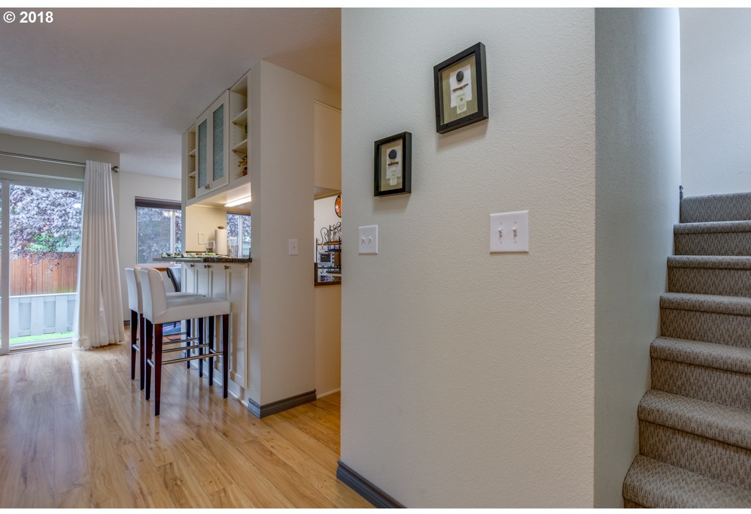 12433 Southeast Caruthers Street Portland, OR 97233 - Photo 3 of 32