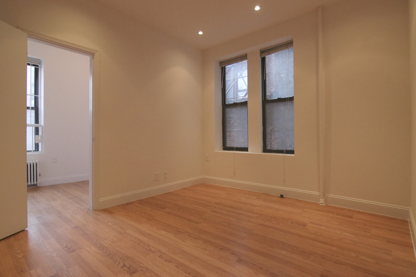 64 MacDougal Street, Unit 1 Manhattan, NY 10012 - Photo 5 of 7