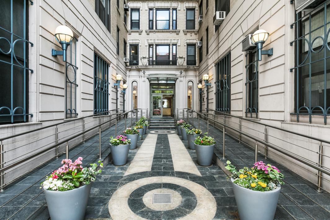 AVONOVA 219 W 81st St, Manhattan, NY 10024 - Photo 10 of 15