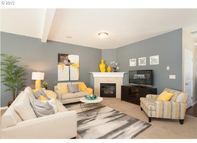 12118 Southwest Versailles Road Portland, OR 97224 - Photo 2 of 13 Gallery Image 2