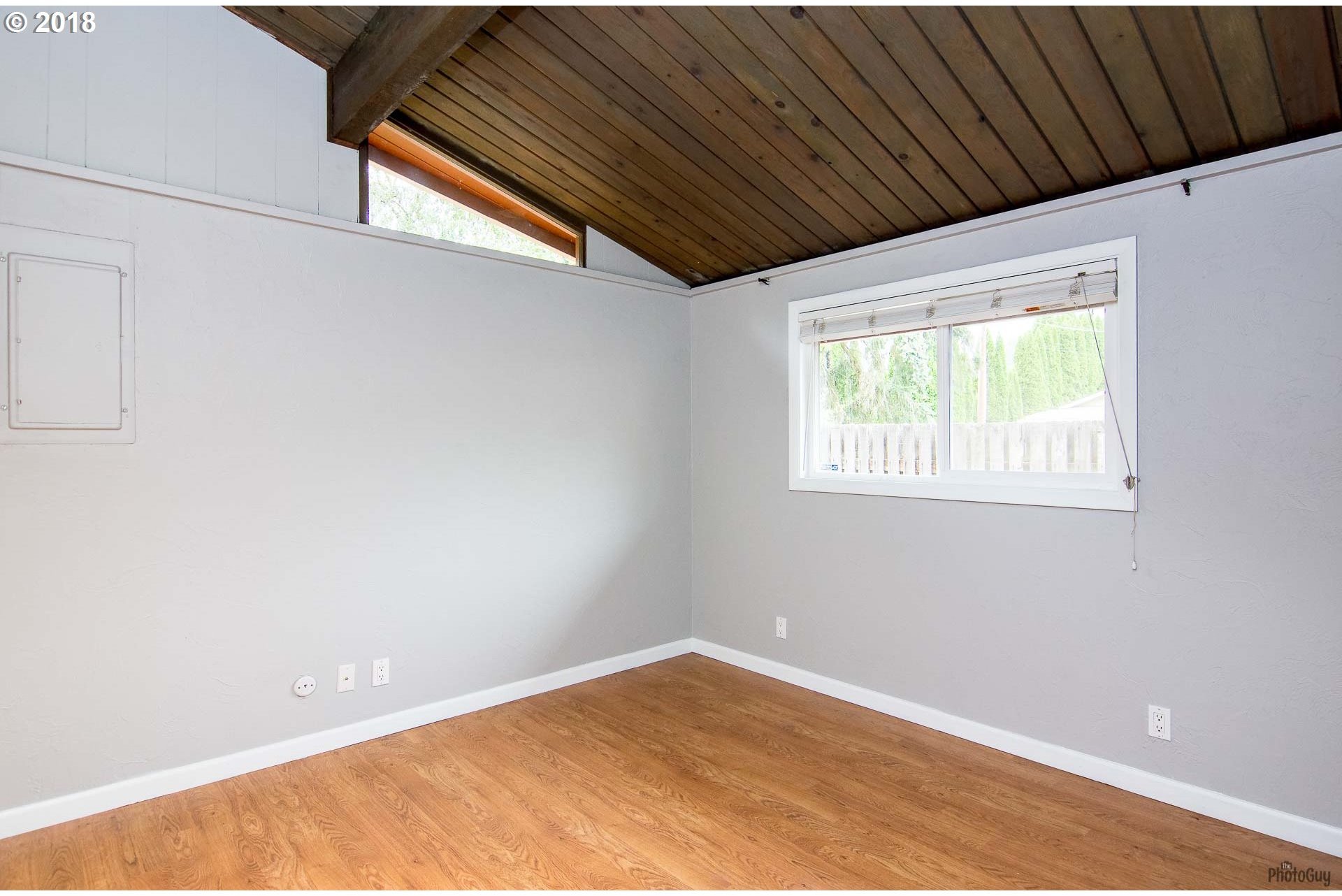 2772 21st Street Springfield, OR 97477 - Photo 20 of 32