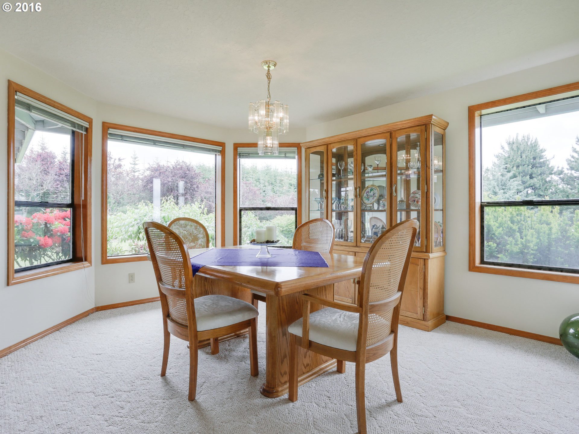 13864 Southwest Whitmore Road Hillsboro, OR 97123 - Photo 5 of 32